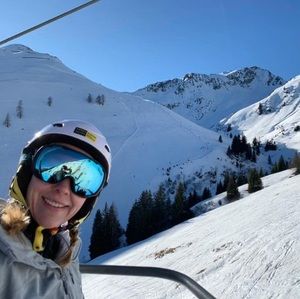 Meet your Posher, Renata